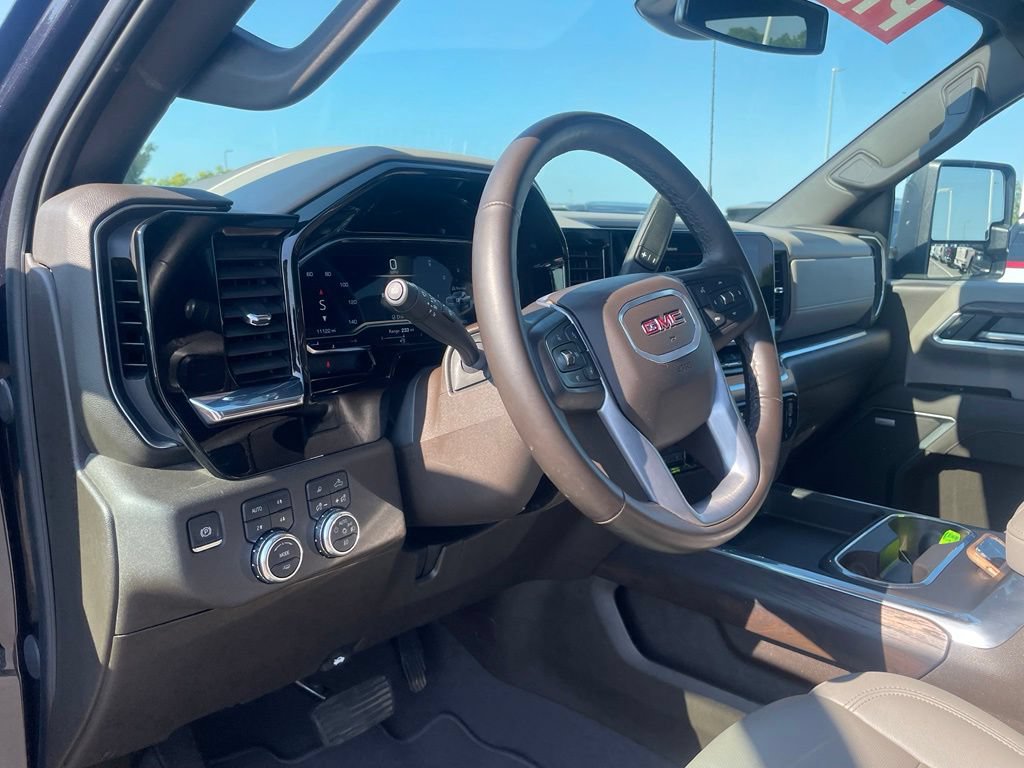 Used 2025 GMC Sierra 2500 SLT w/ SLT Premium Package AWD/4WD image 13