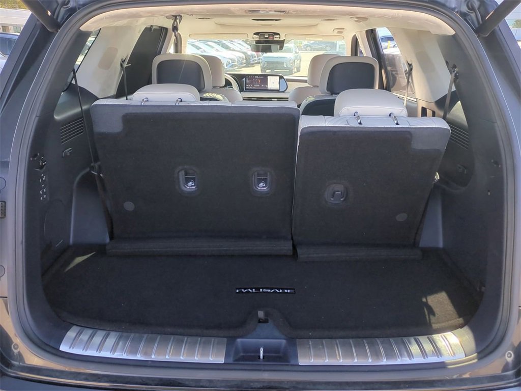 Used 2023 Hyundai Palisade Calligraphy image 26