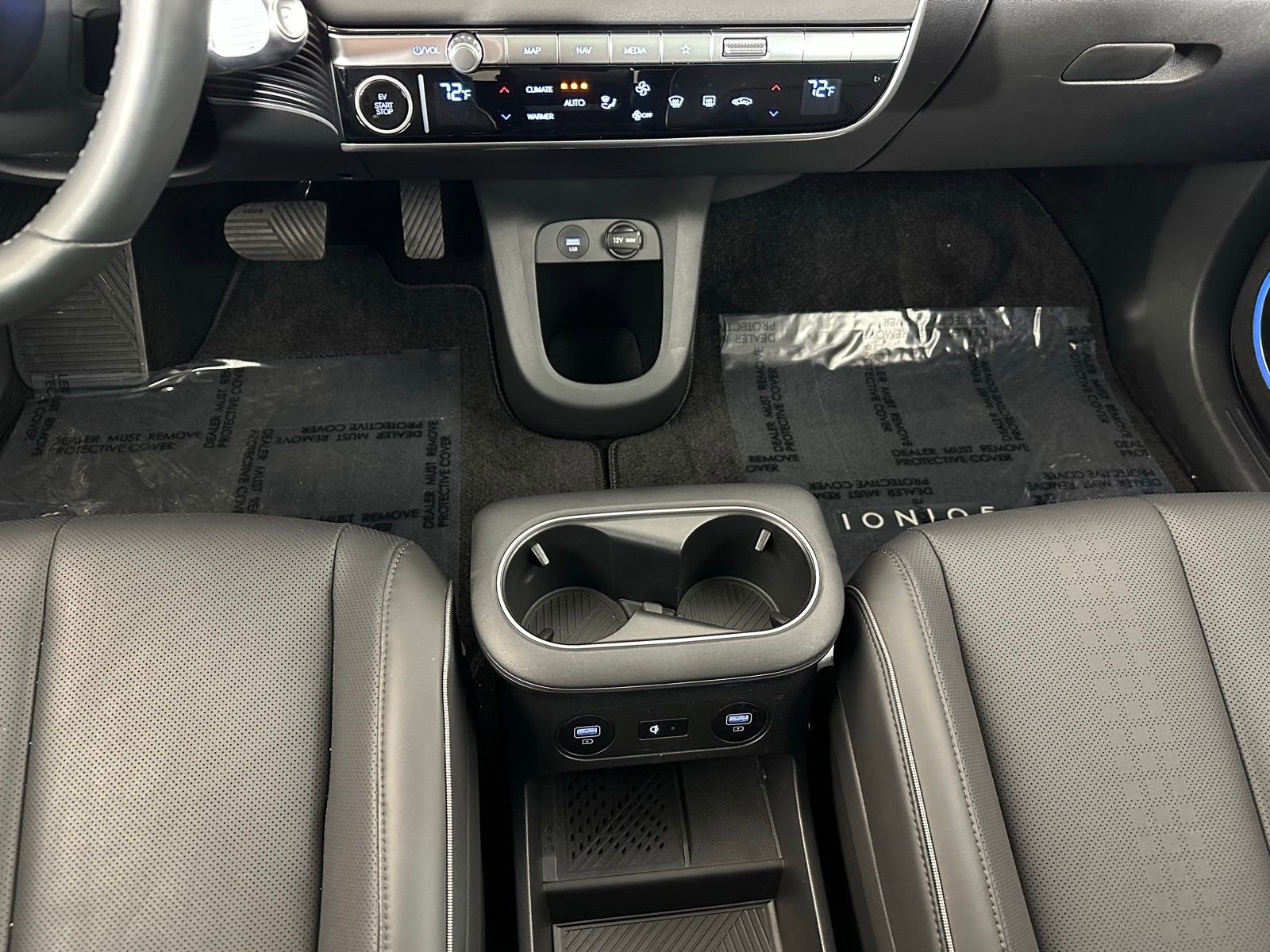 Used 2024 Hyundai Ioniq 5 Limited image 18