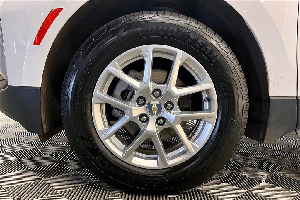 Used 2022 Chevrolet Equinox LT image 8