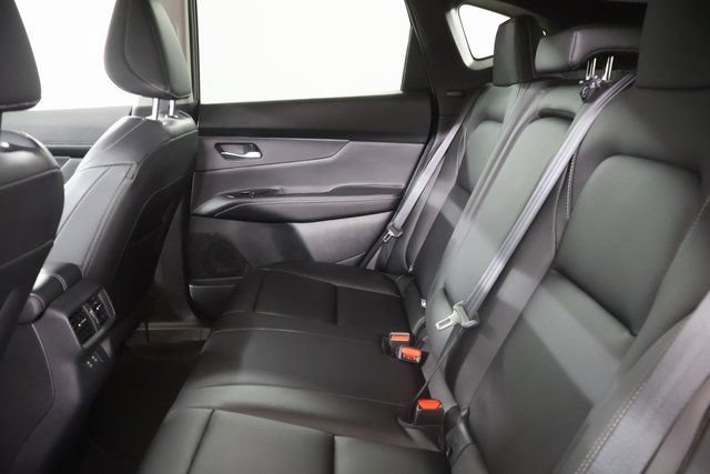 Certified 2025 Nissan Murano SV AWD/4WD image 31