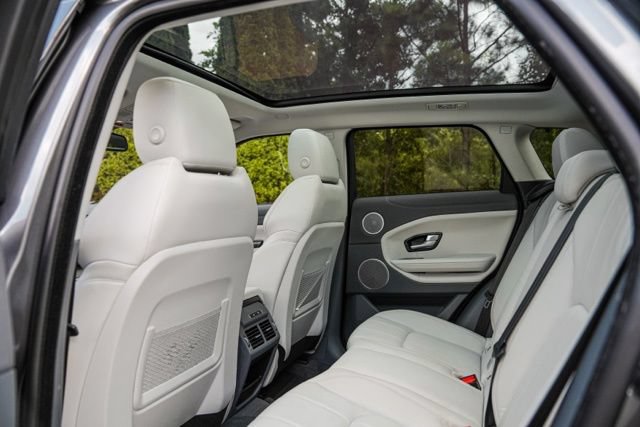 Used 2018 Land Rover Range Rover Evoque SE Premium AWD/4WD image 29