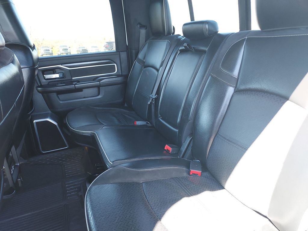 Used 2024 RAM 3500 Laramie w/ Night Edition AWD/4WD image 28