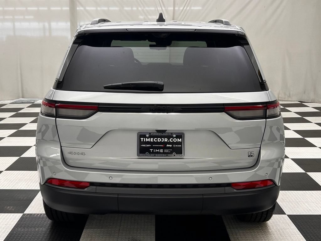 New 2026 Jeep Grand Cherokee Limited AWD/4WD image 6