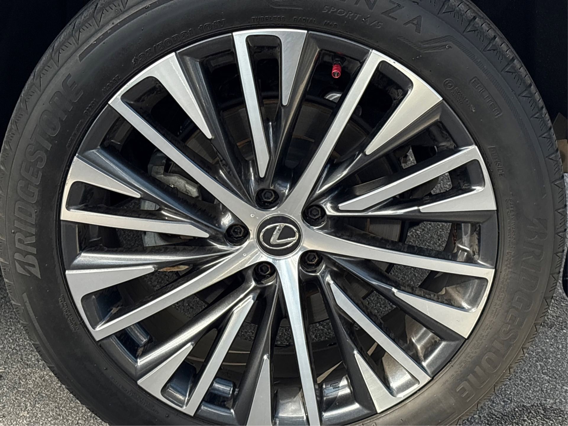 Used 2023 Lexus RX 350 FWD image 13