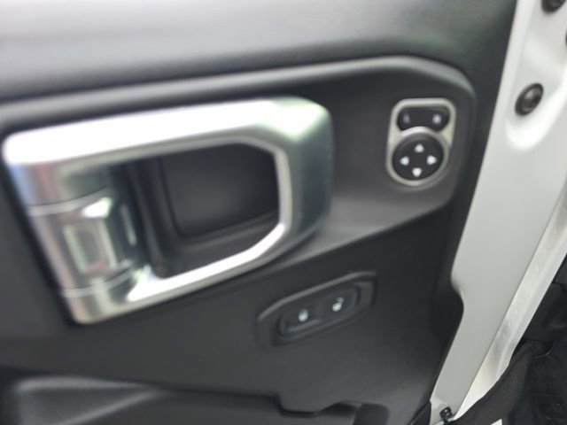 Used 2020 Jeep Wrangler Unlimited Sport image 16