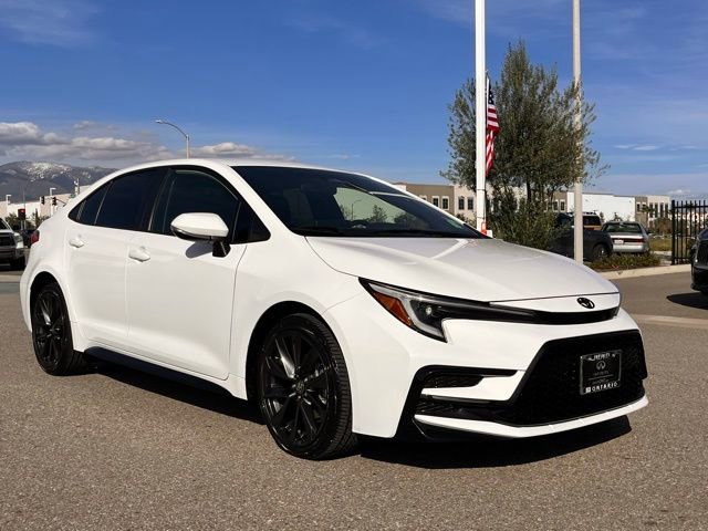 Used 2025 Toyota Corolla SE image 7