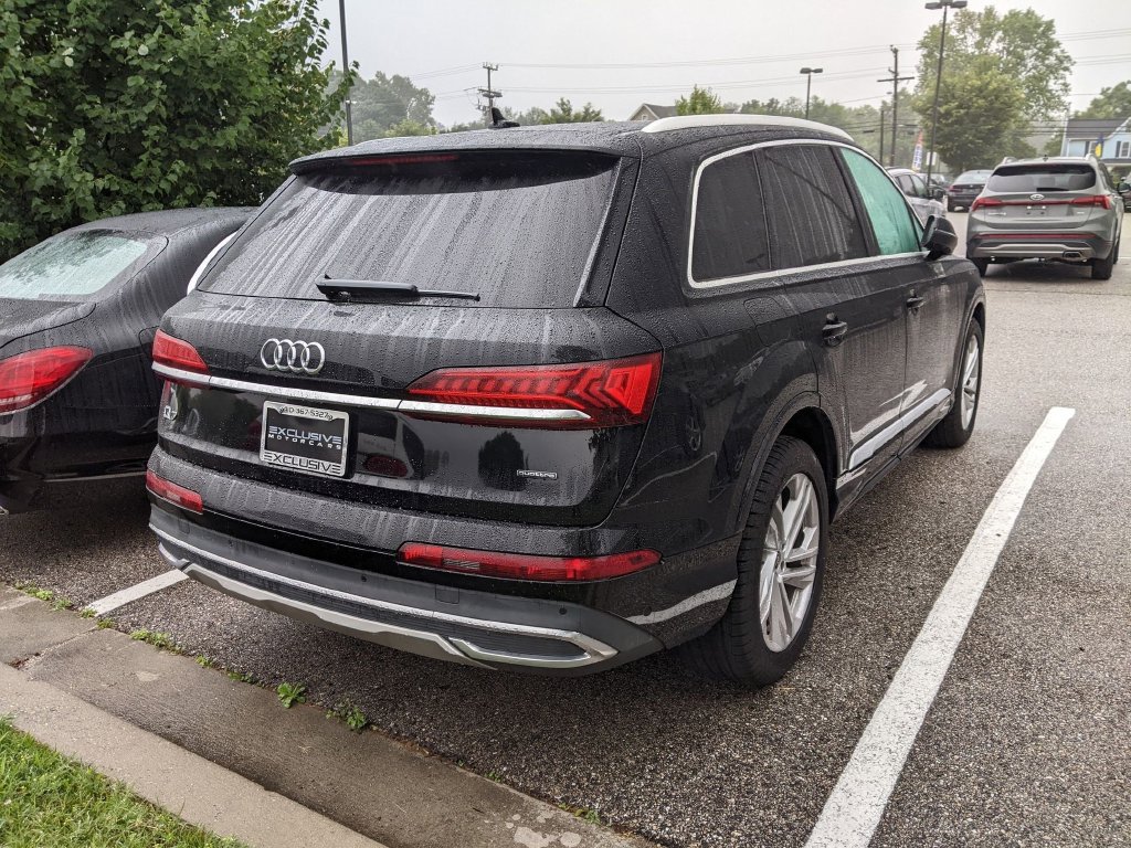 Used 2021 Audi Q7 3.0T Premium Plus AWD/4WD image 4
