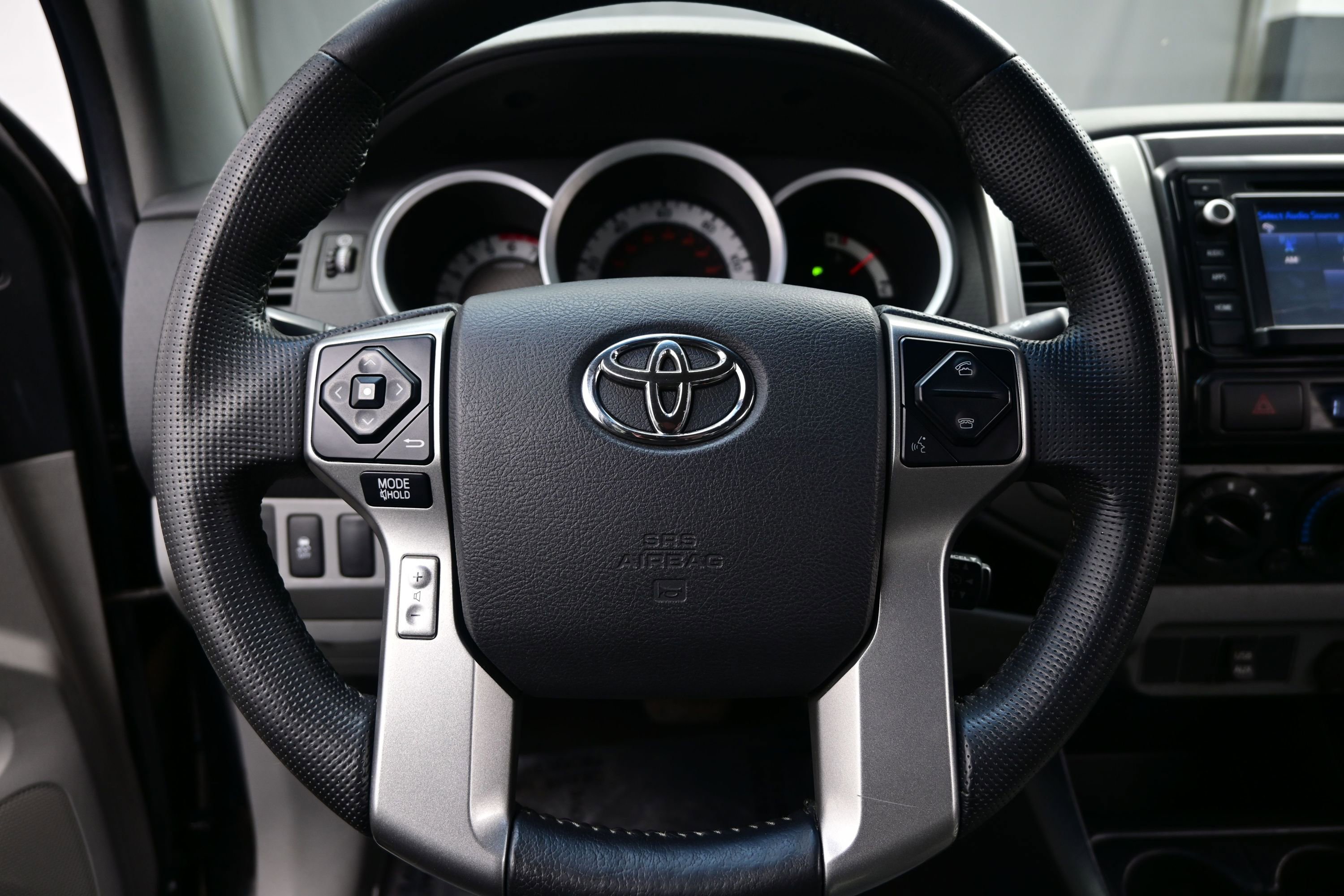 Used 2014 Toyota Tacoma 4x4 Double Cab w/ TRD Sport Package image 21