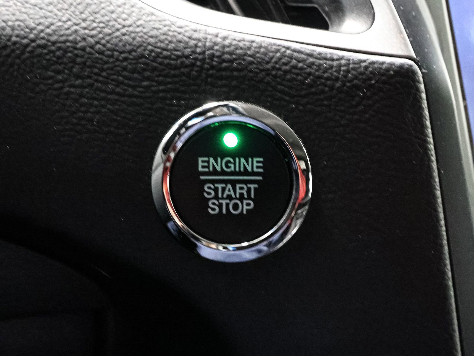 Certified 2022 Ford Edge SEL w/ Convenience Package image 38