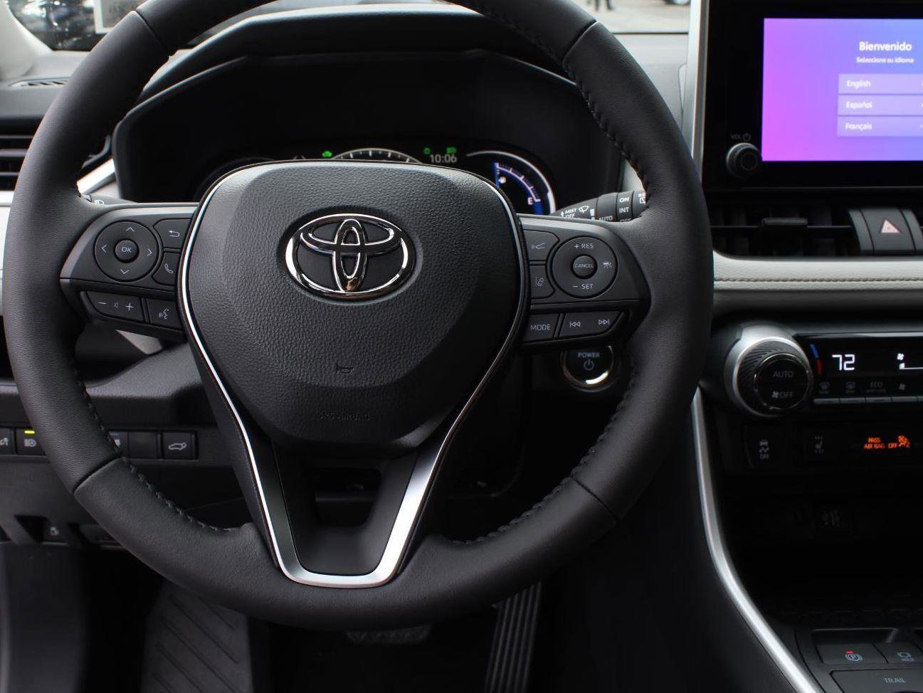 New 2025 Toyota RAV4 XLE image 11