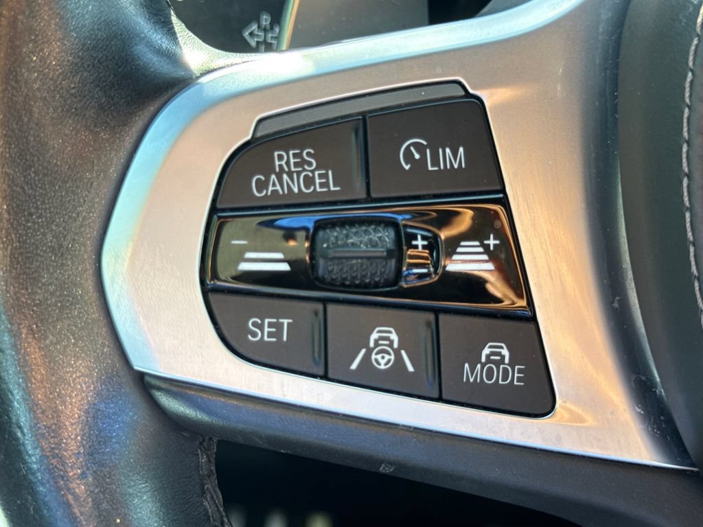 Used 2020 BMW X5 xDrive40i w/ M Sport Package AWD/4WD image 28