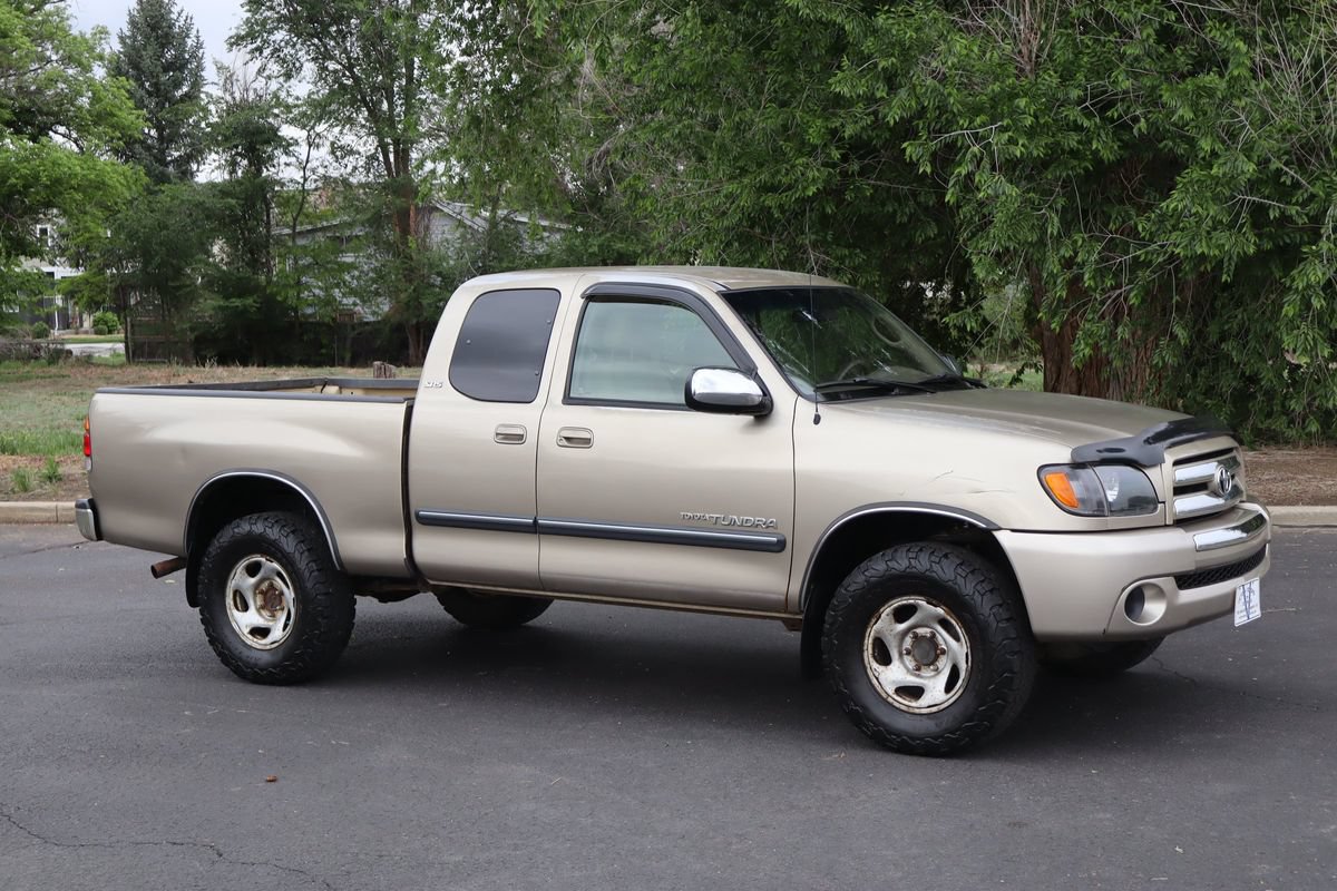 Used 2003 Toyota Tundra SR5 AWD/4WD image 2