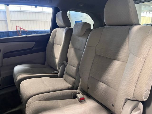Used 2017 Honda Odyssey SE image 17