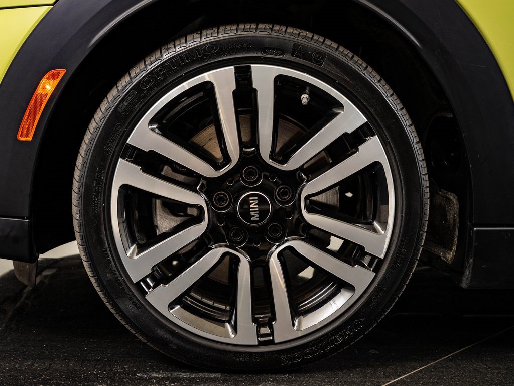 Used 2023 MINI Cooper S w/ Signature Upholstery Package image 14