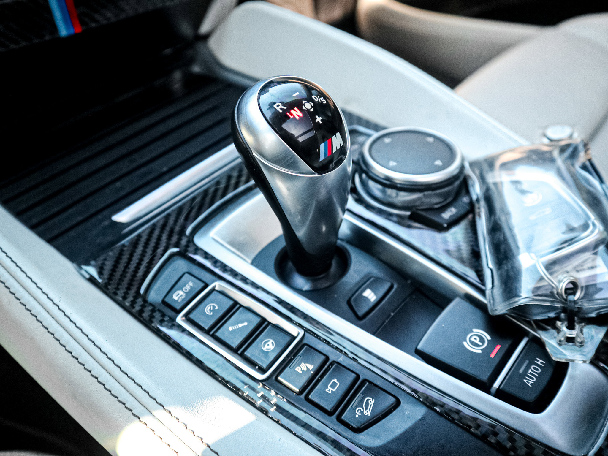 Used 2016 BMW X5 M image 26