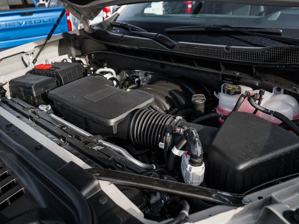 New 2026 Chevrolet Silverado 1500 ZR2 w/ Dark Appearance Package image 7