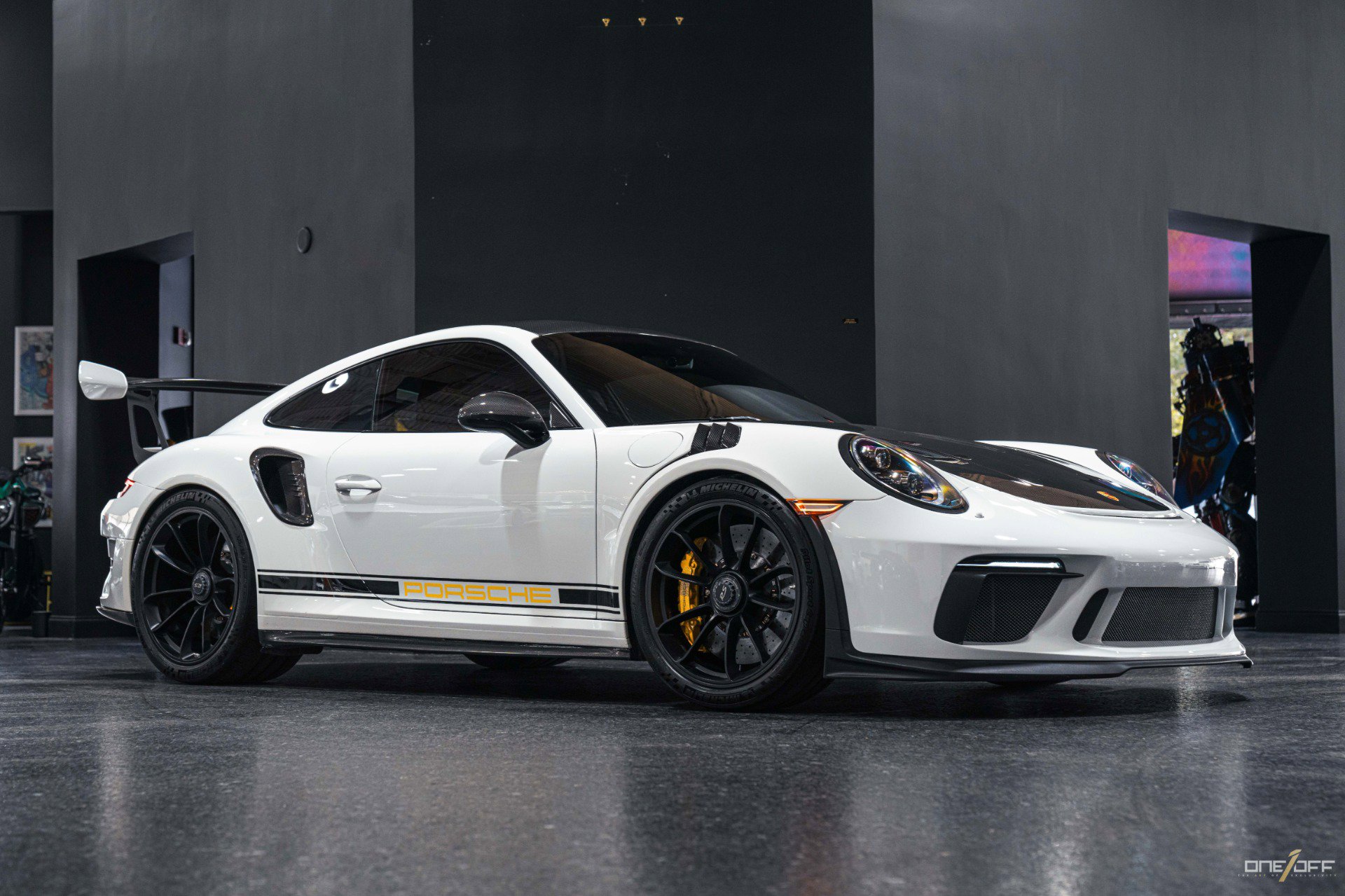 Used 2019 Porsche 911 GT3 RS image 14