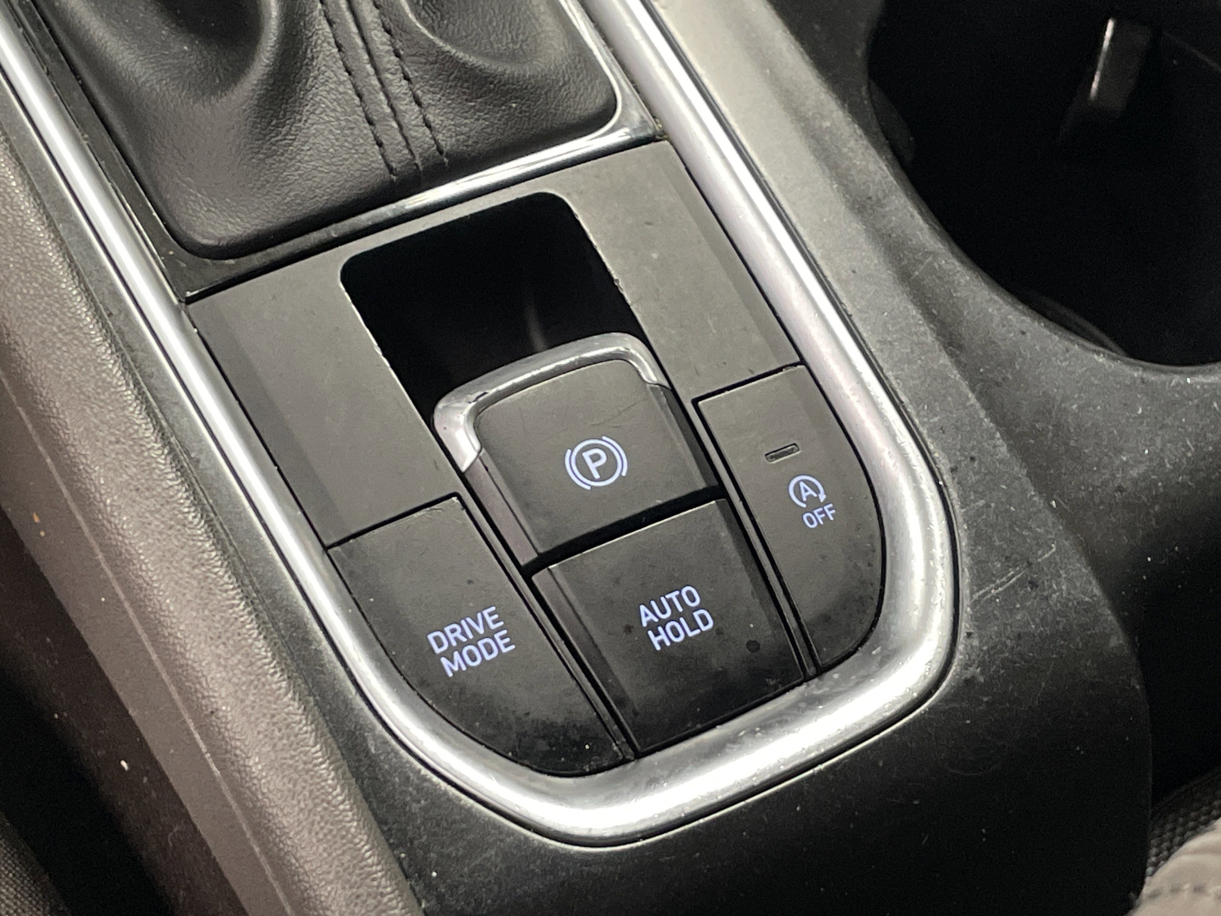 Used 2020 Hyundai Santa Fe SEL FWD image 29