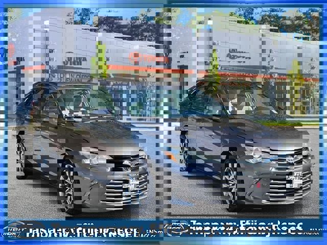 Used 2016 Toyota Camry XLE