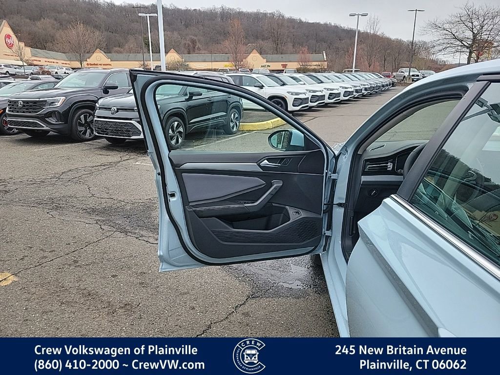 New 2026 Volkswagen Jetta SE image 37