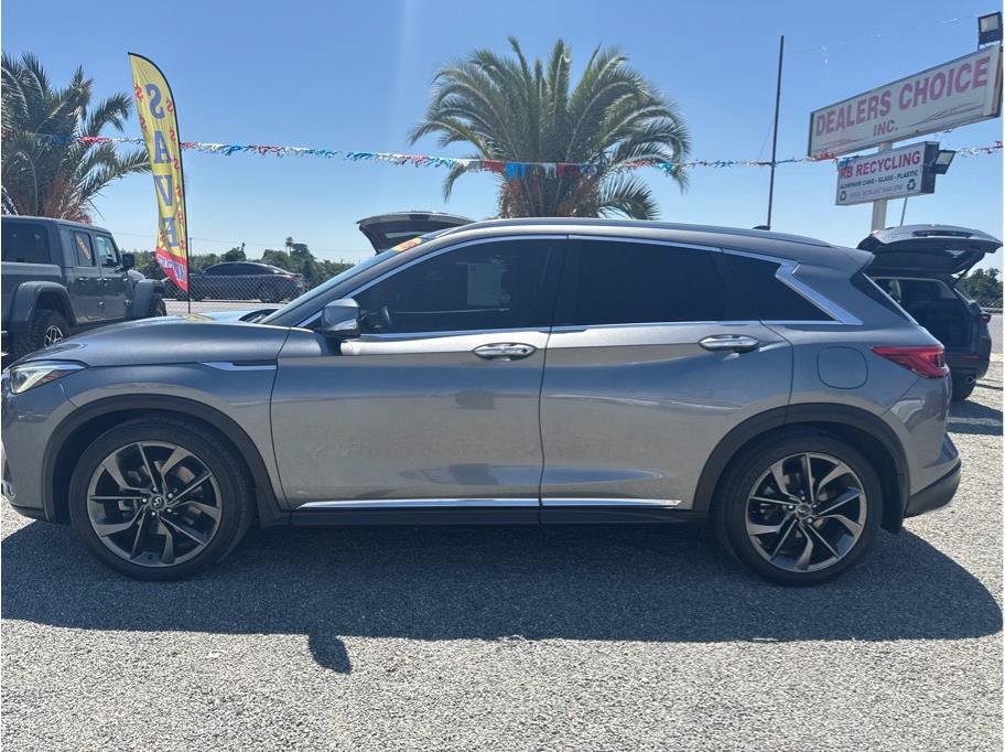 Used 2019 INFINITI QX50 Essential w/ Sensory Package AWD/4WD image 8
