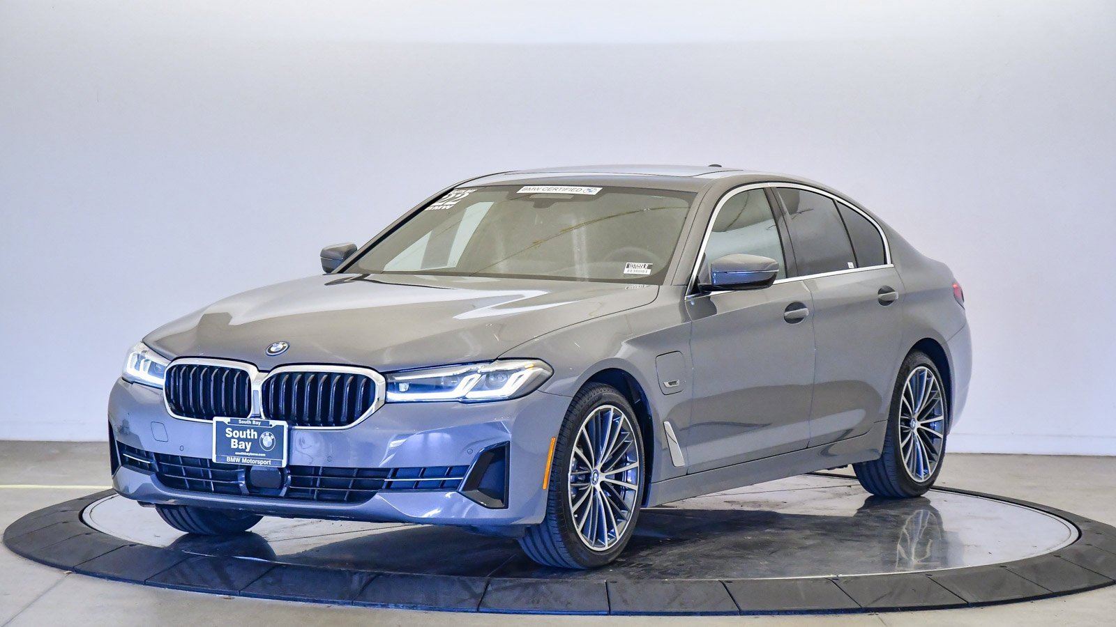 Certified 2022 BMW 530e w/ Premium Package