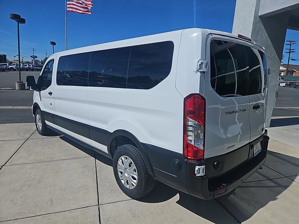 Used 2024 Ford Transit 350 XLT image 5