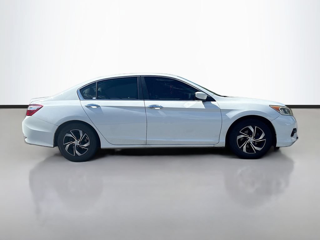 Used 2017 Honda Accord LX image 2