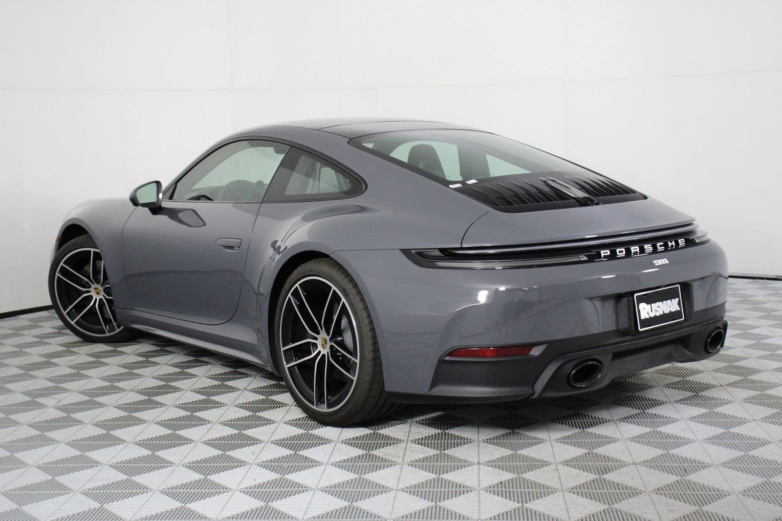 New 2026 Porsche 911 Carrera image 3