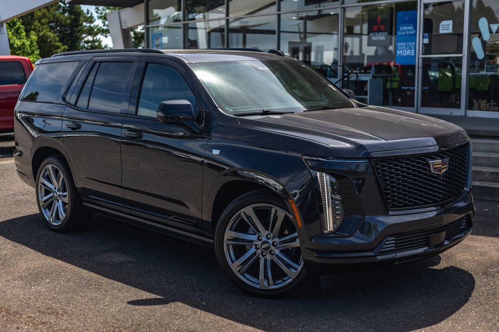 Used 2025 Cadillac Escalade Sport Platinum w/ LPO, Floor Liner Package AWD/4WD video 2