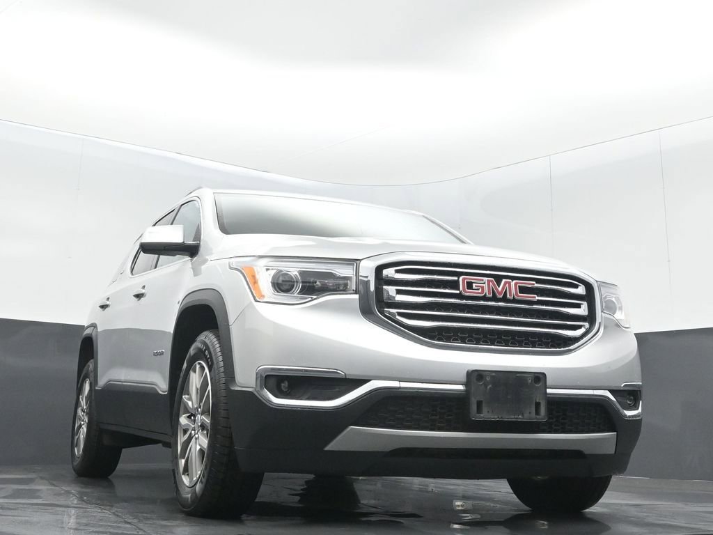 Used 2017 GMC Acadia SLE image 5