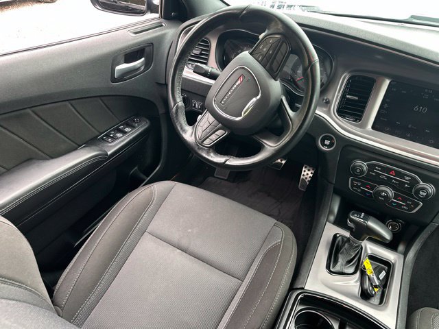Used 2020 Dodge Charger SXT w/ Blacktop Package AWD/4WD image 19
