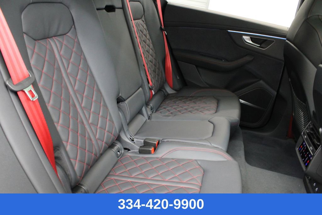 New 2026 Audi SQ8 Prestige image 21