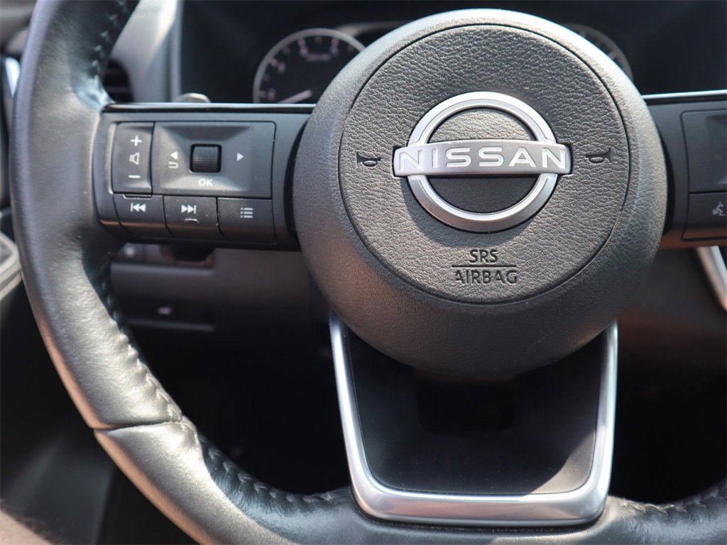 Certified 2022 Nissan Rogue SV w/ SV Premium Package image 21