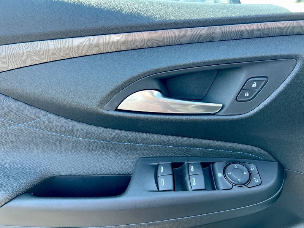 New 2026 Buick Envista Sport Touring w/ Convenience I Package FWD image 20