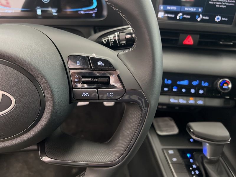 New 2026 Hyundai Elantra Sport FWD image 23