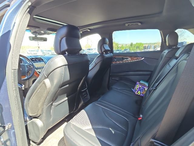 Used 2019 Lincoln Nautilus Reserve w/ Cargo Utility Package AWD/4WD image 12