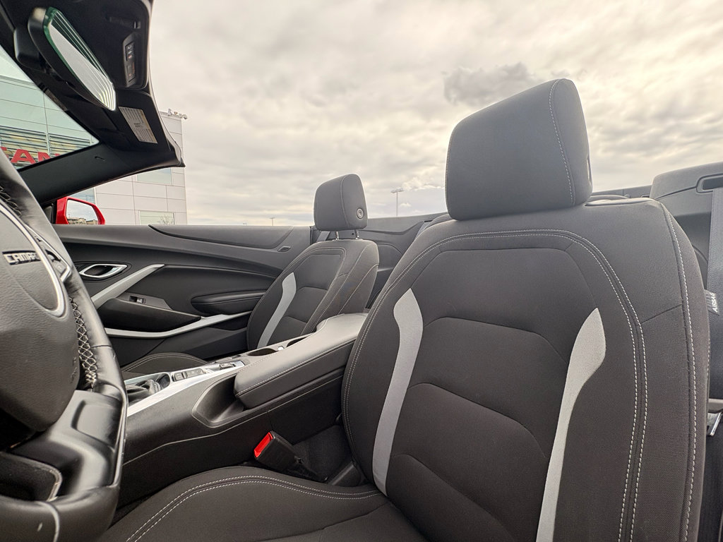 Used 2023 Chevrolet Camaro LT RWD image 16