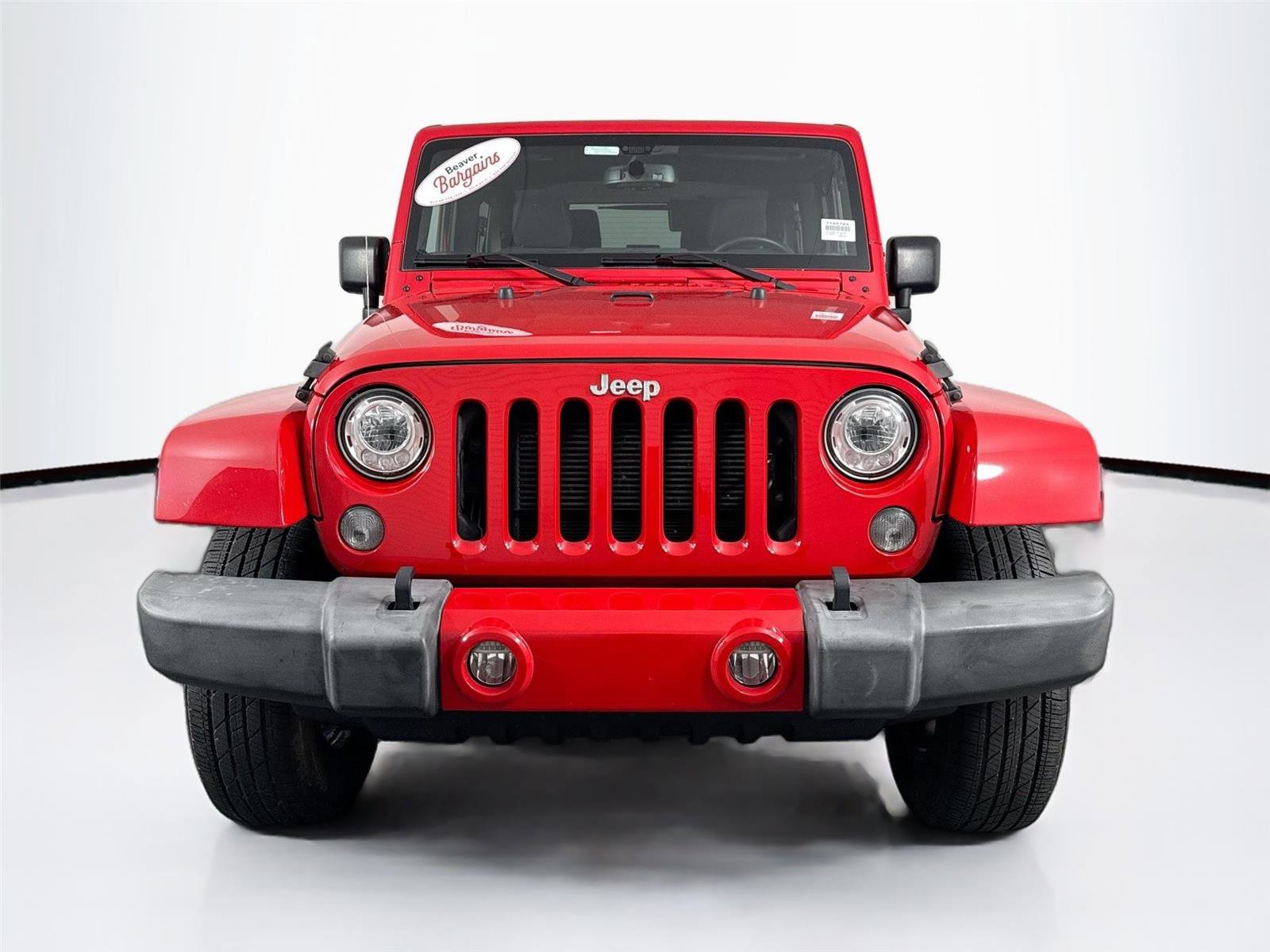 Used 2017 Jeep Wrangler Sahara w/ Connectivity Group image 6