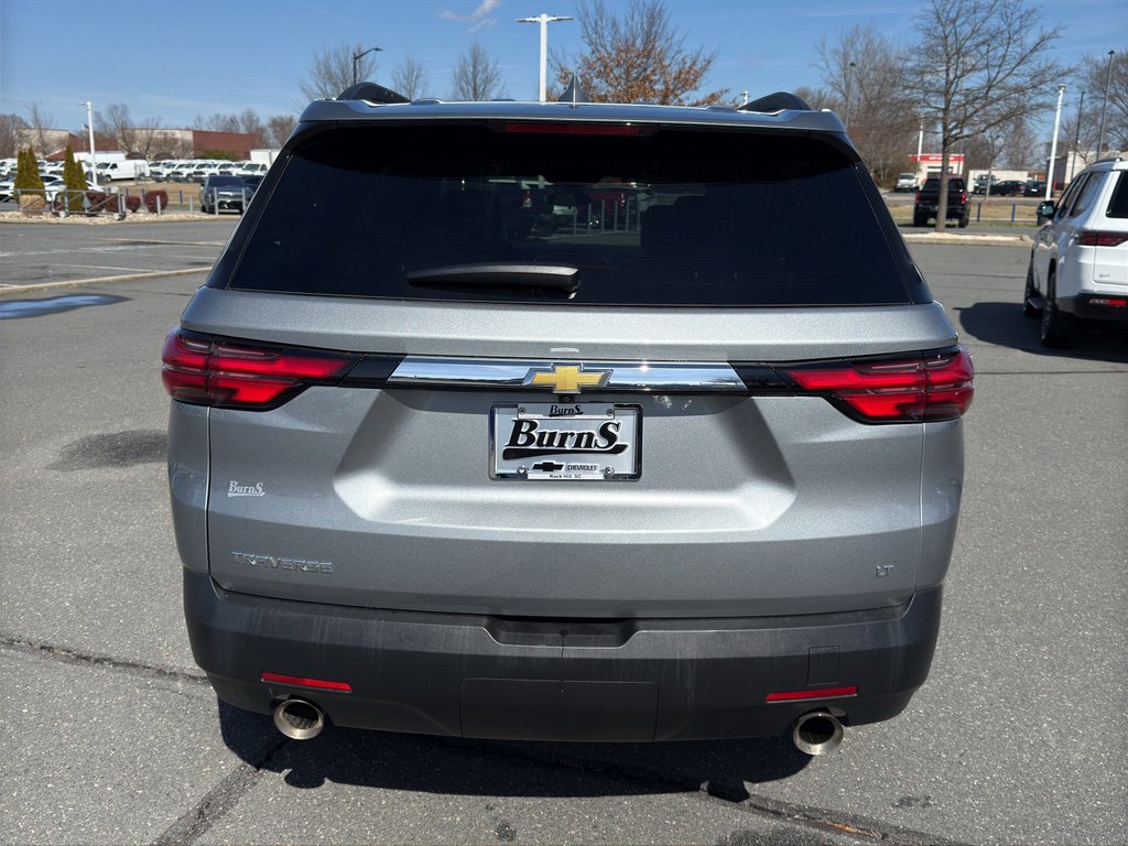 Used 2023 Chevrolet Traverse LT image 6