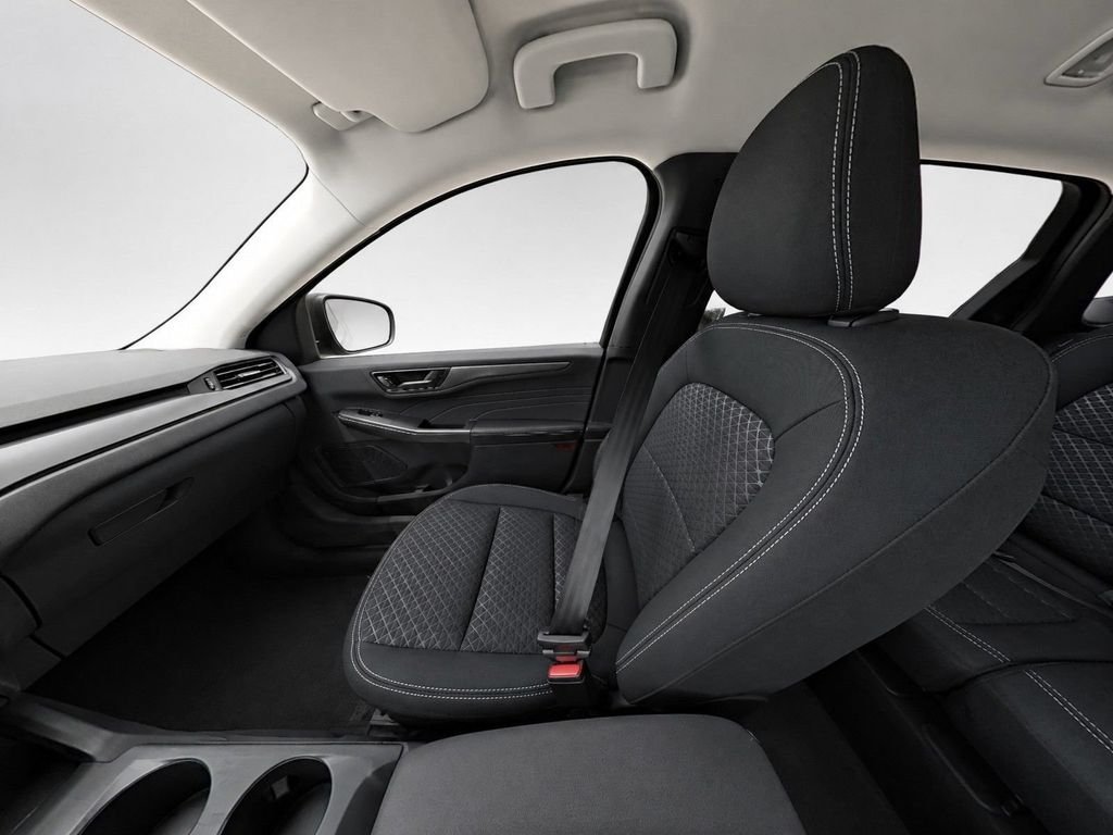 Certified 2024 Ford Escape Active w/ Cold Weather Package FWD image 10