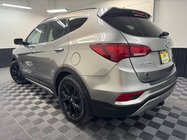 Used 2017 Hyundai Santa Fe Sport image 4