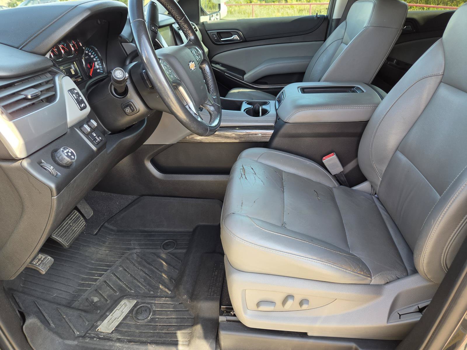 Used 2020 Chevrolet Tahoe LT w/ Texas Edition Package RWD image 30