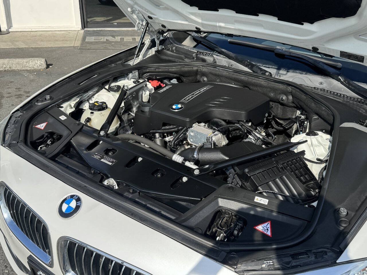 Used 2015 BMW 528i Sedan RWD image 14
