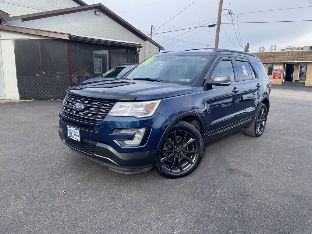Used 2017 Ford Explorer XLT w/ Equipment Group 202A