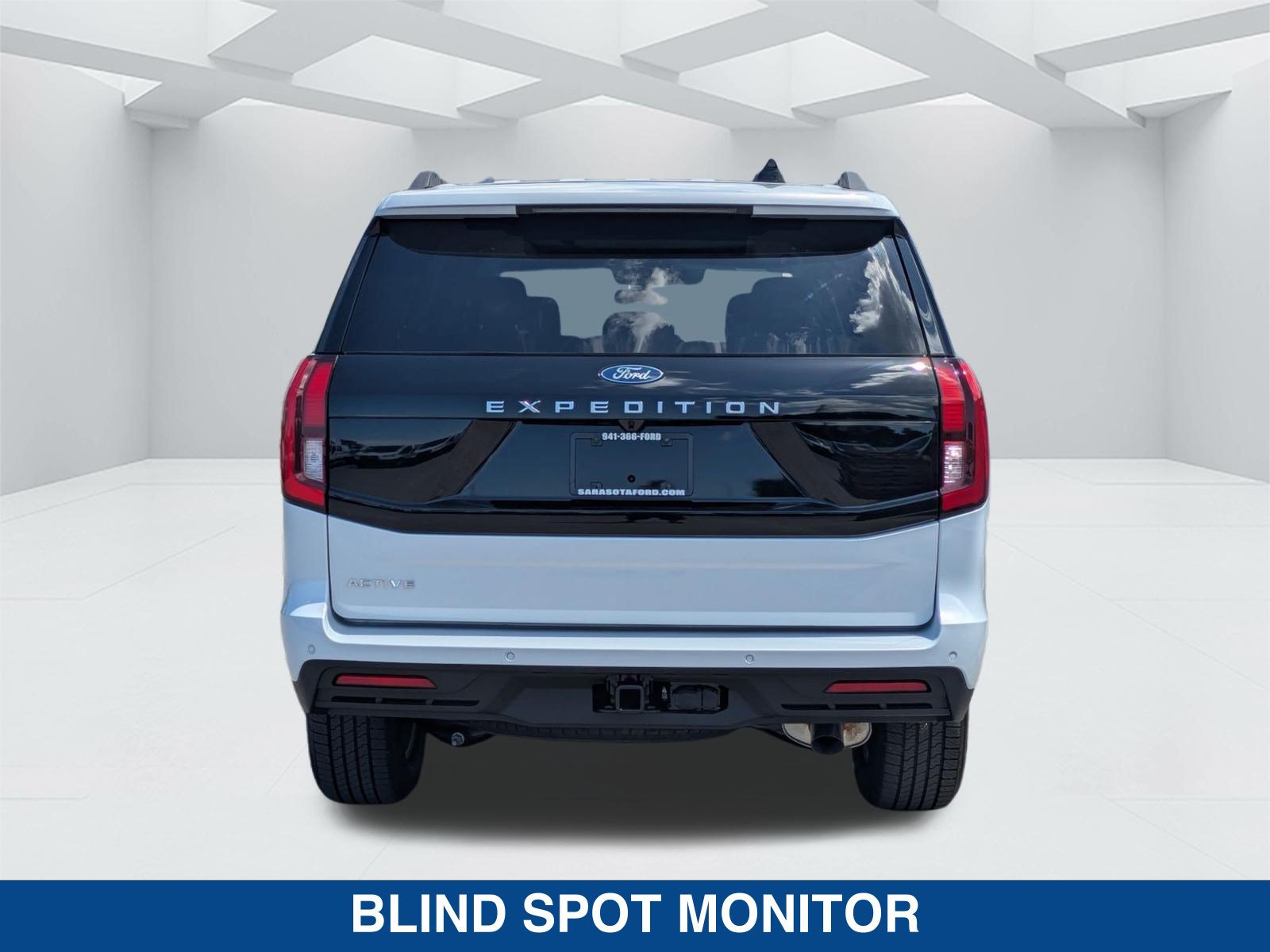 New 2026 Ford Expedition Active RWD image 7
