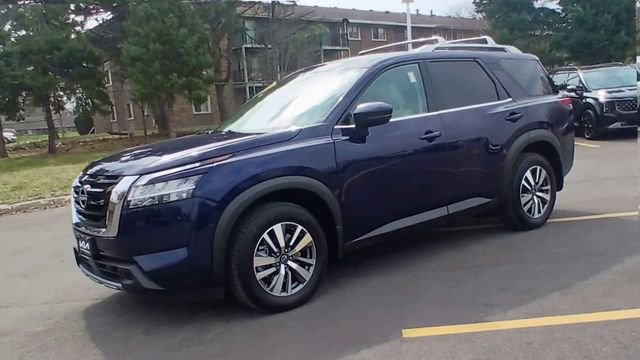 Used 2023 Nissan Pathfinder SL image 7
