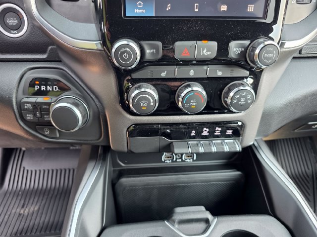New 2026 RAM 1500 Big Horn w/ Night Edition AWD/4WD image 23