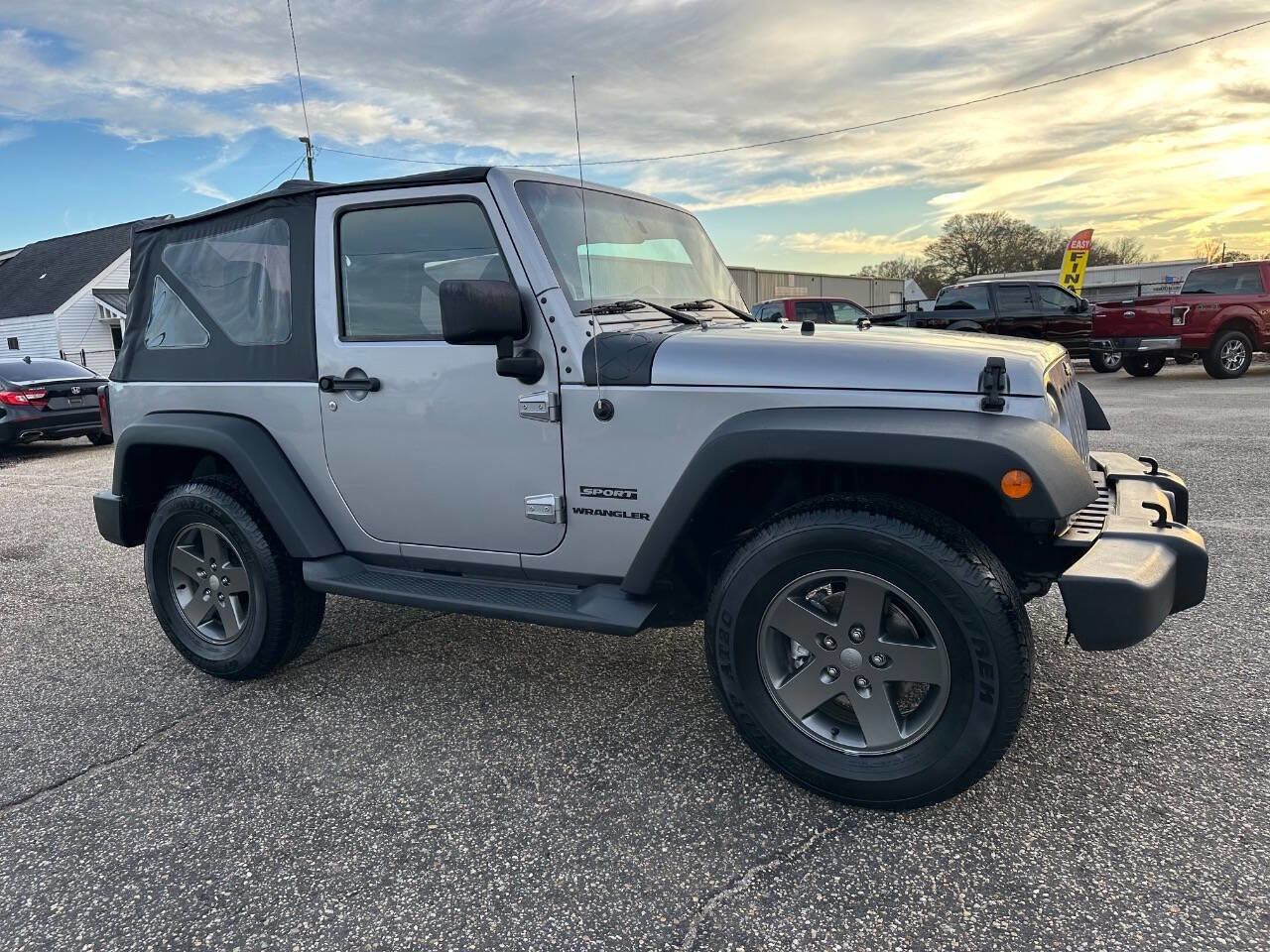 Used 2013 Jeep Wrangler Sport image 14